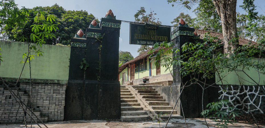 Makam Ki Hajar Sampoerna
