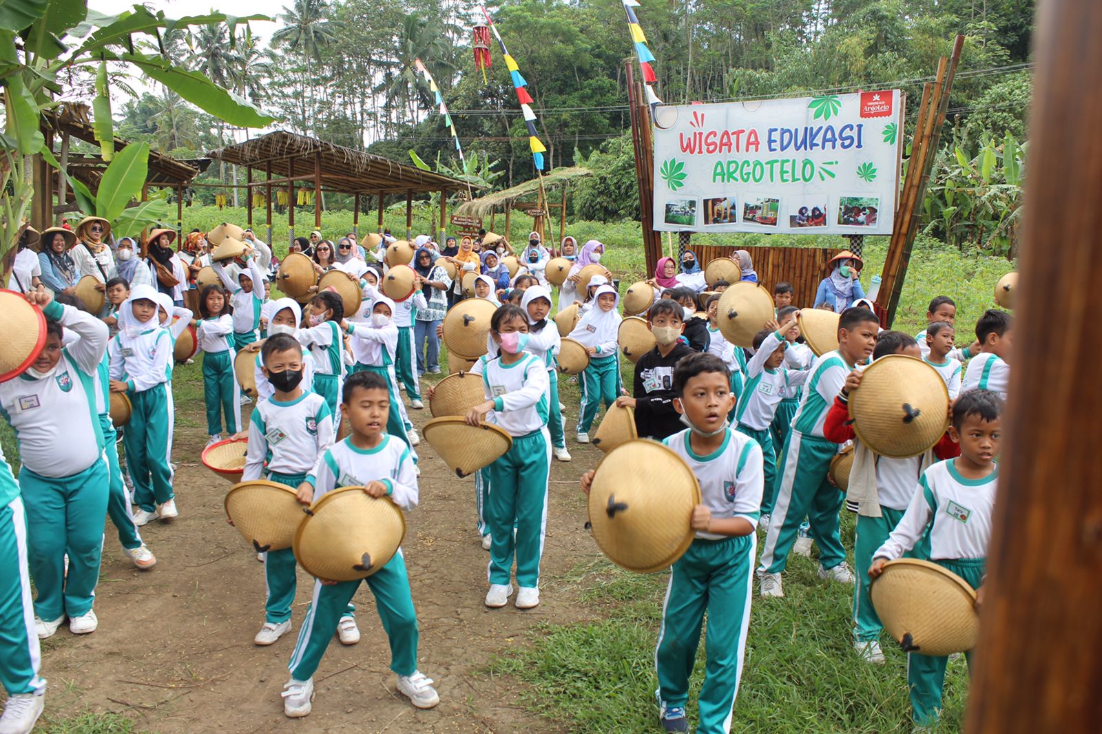 Kampung Singkong dan Edukasi Argotelo