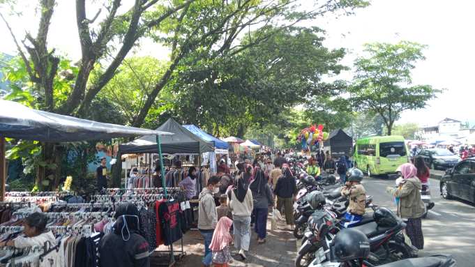 Pasar Tiban Jalan Lingkar Selatan